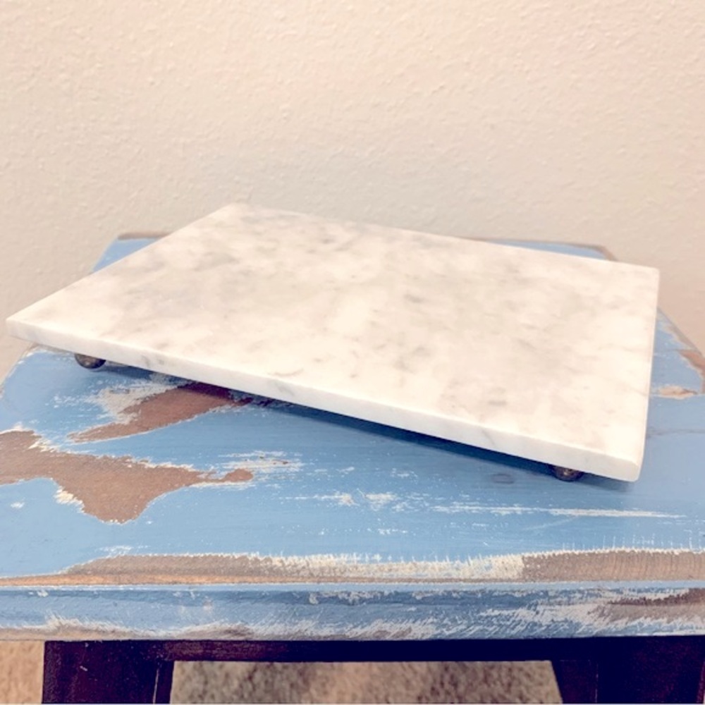 Vintage Carrera Marble Footed Pedestal Use as Plant Stand/ Sm Cheese Tray Italy